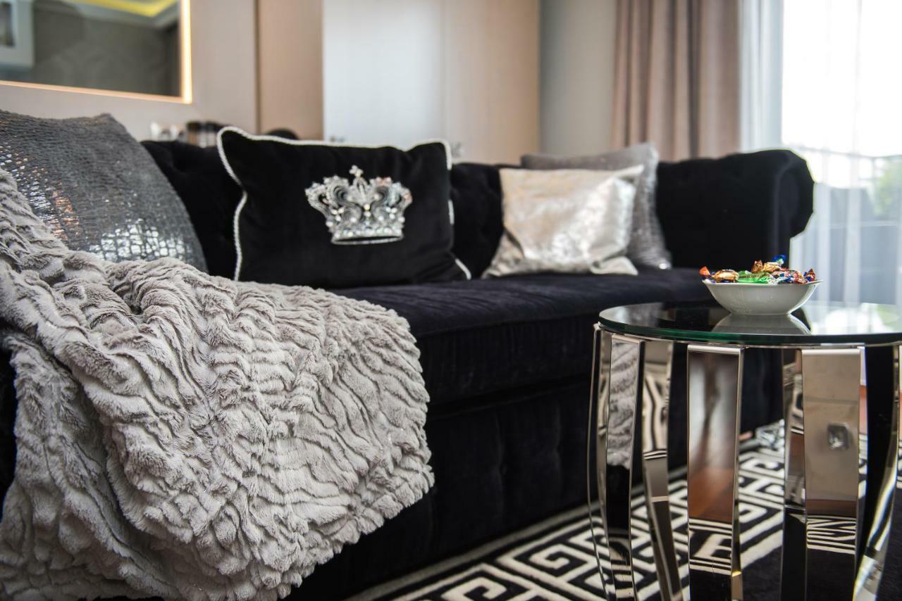 Diamonds Luxury Old Town Residence كراكوفيا المظهر الخارجي الصورة